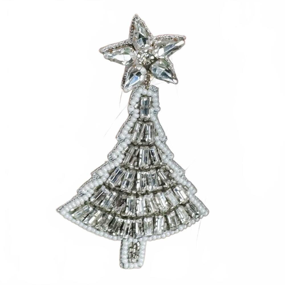 NEW TAYLOR SHAYE women's beaded crystal christmas tree earrings in silver